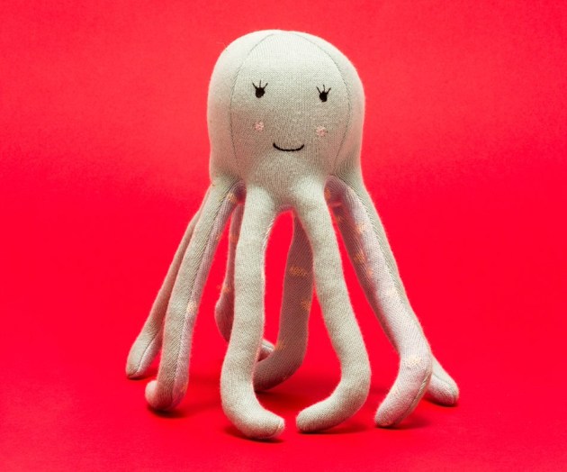 octopus on red